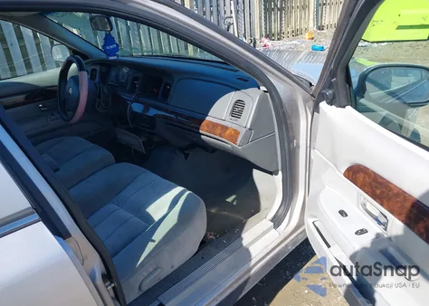 2005 Mercury Grand Marquis Gs из США, поврежденный, VIN 2MEFM74W25X625903